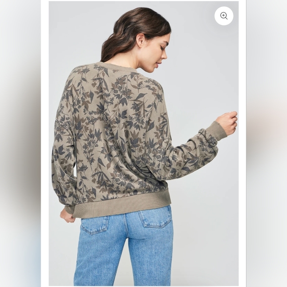 Wildfox Fifi Sweatshirt - Picture 2 of 7